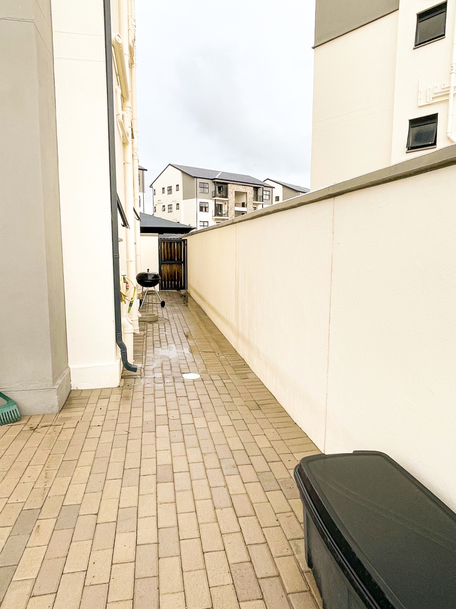 To Let 3 Bedroom Property for Rent in The Huntsman Western Cape